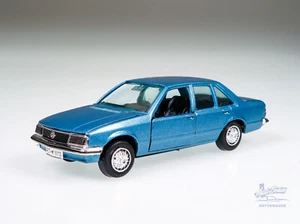 Gama-Mini 893 Opel Rekord E Limousine 4-türig blau metallic 1:43 vintage diecast - Bild 1 von 7