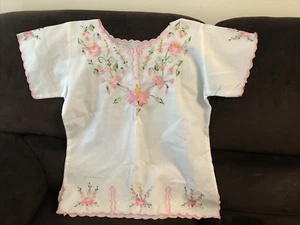 VINTAGE HAWAIIAN HULA WHITE with PINK TRIM BLOUSE EUC - Picture 1 of 9
