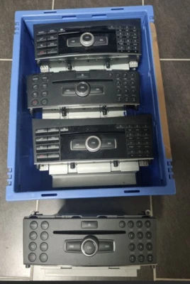 Mercedes C Klasse W204  Autoradio CD Player A2049068901 W212 A2129004910 - Bild 1 von 2