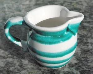 Gmundner Gmunden Keramik grün geflammt, Kännchen mit Henkel, ca. 6 cm hoch - Bild 1 von 4