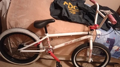 REDLINE BMX Custom Build Old School Tribute Redline MXII Foto 1 de 4