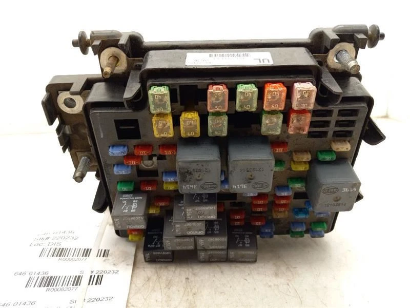 Motor caja fusibles 03-07 HUMMER H2 15786043 Foto 1 de 4