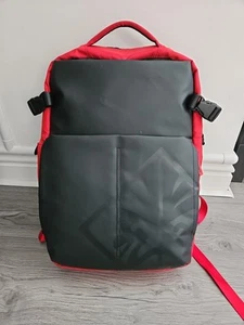HP Omen 17,3" Gaming Laptop Rucksack Tasche Rot und Schwarz - Bild 1 von 1