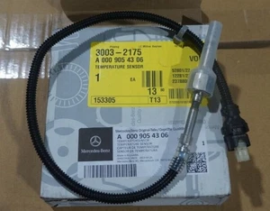 Mercedes-Benz Exhaust Temperature Sensor A0009054306 GENUINE NEW W204 W207 W212 - Picture 1 of 1