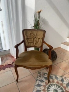 Antiker Stuhl mit Armlehne  Barock Armlehnen Polsterstuhl Einzelstück Dekoration - Bild 1 von 3