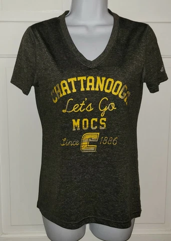 CHATTANOOGA MOCS heather Brown Poly V-neck Fitted Logo T-shirt. Ladies S Cover