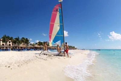 Selling Timeshare Sandos Playacar Beach Resort, Playa del Carmen, MX - Image 1 of 4