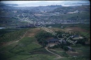 Korea City View Temple 35mm Slide 1950s Kodachrome - Picture 1 of 3