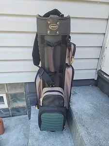 Quazar 6 Way Divider. 6 Pocket Green, Black And Grey Golf Bag - Picture 1 of 7