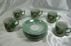 50er Jahre MADE IN JAPAN 10-TEILIGES TEETASSEN-/UNTERTASSEN-SET - MINTGRÜN/GOLD/IRISIERENDER OPAL - Bild 1 von 6