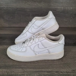 Nike Air Force 1 Low GS Triple White Sneakers DH2920 111 Youth Size 5Y - Picture 1 of 9