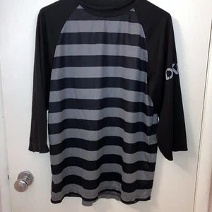 Dakine Striped Shirt, Black/Gray Medium Men’s 3/4 Sleeve - Picture 1 of 8