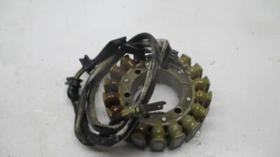 Honda V45 Magna 1983 VF750C, VF 750 C generador de estator alternador magnético Foto 1 de 4