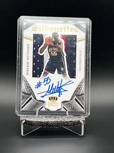 2014-15 Crown Royale Dikembe Mutombo Sihouettes Patch Autograph /15 #1609MC - Picture 1 of 2