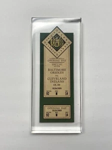 6. April 1992 Baltimore Orioles Eröffnungstag Camden Yards Ticket Stub vs Indians M - Bild 1 von 4