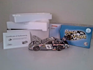 124 scale Nascar diecast Dale Earnhardt JR Budweiser 2005 monte carlo - Picture 1 of 2