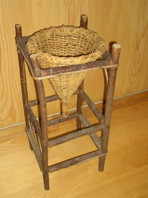 Weiden-Pflanzkorb Weide NATUR sehr rustikal Handarbeit Höhe ca.60cm x 29 x 29 cm - Bild 1 von 4