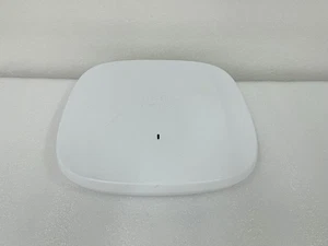 Cisco C9136I-B Catalyst 9136I WiFi 6 Indoor Wireless Access Point - Afbeelding 1 van 4
