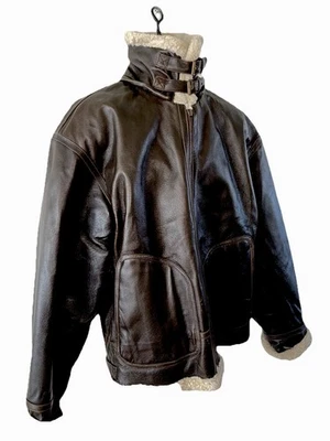 Chaqueta de aviador de bombardero de cuero estilo Segunda Guerra Mundial Wilson’s de colección Sherpa para hombre talla L usada en excelente estado Foto 1 de 4
