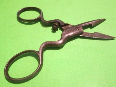 ANTIQUE Hilger & Sons Vintage Button Hole SEWING Scissors Made in Germany - Image 1 of 2
