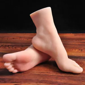 24,5 cm Silikon Fuß Damenfüße Schuhe Display Modell lebensechte Schaufensterpuppe - Bild 1 von 13