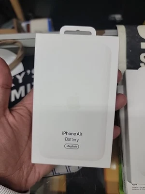Batería Apple iPhone Air MagSafe MGPG4AM/A - Nueva Foto 1 de 2