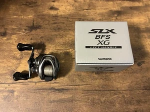 Carrete de cebo Shimano SLX BFS XG carrete de mano izquierda negro edición ligera - Imagen 1 de 5