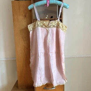 Vintage 20er Jahre Spitze Chiffon Step In Schlupf Kleid rosa Flecken Dessous Mängel - Bild 1 von 19