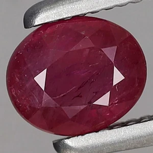 0.47ct t.w 4.9x4.1mm Oval Natural Heated Cranberry Red Ruby, Madagascar - Picture 1 of 4