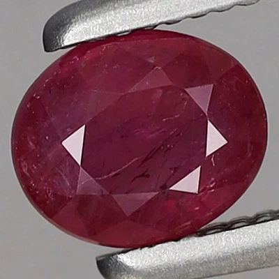 0.47ct t.w 4.9x4.1mm Oval Natural Heated Cranberry Red Ruby, Madagascar - Image 1 of 4