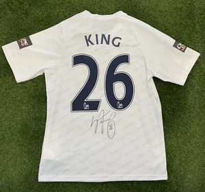 Ledley King Signed Tottenham 2008 Home Shirt  - Picture 1 of 1