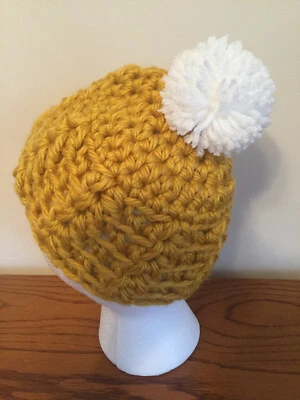 Gorro infantil con pompón, dorado y blanco, talla 4 - 6 años, hecho a mano Foto 1 de 4