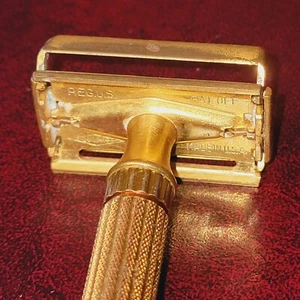Vintage Gillette Aristocrat Razor-Gold Plated REG. Made In USA Antique Saftey - Picture 1 of 9