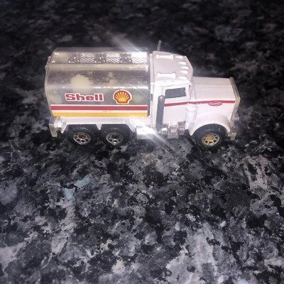 Matchbox Peterbilt Shell Petrol Tanker Truck 1981 Rare Vintage Diecast Model Toy - Image 1 of 4