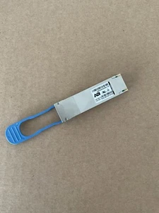 AOI Transceiver AQP3AN07EDMA1125 QSFP - Picture 1 of 3