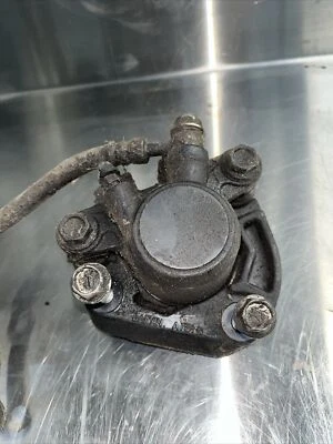 1980 Suzuki GS550E GS550L GS550 OEM Front Brake Caliper 59300-49053 - Image 1 of 4