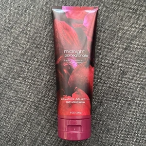 Crema corporal de granada de medianoche Bath & Body Works - Imagen 1 de 2