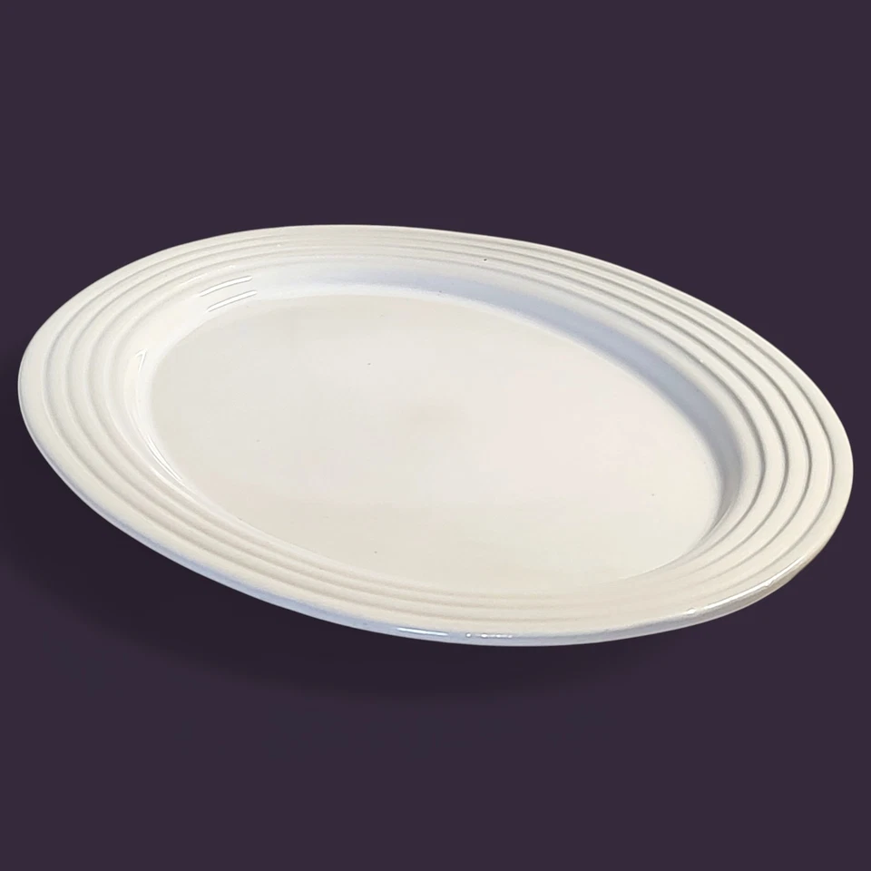 Plato de talla ovalado blanco de colección Pampered Chef New Traditions 15,5" Foto 1 de 4