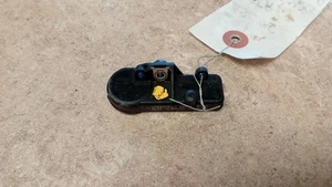TIRE PRESSURE SENSOR 9L3T1A150BE FITS 11 ESCAPE 290413 - Picture 1 of 1