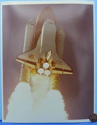 NASA Press PHOTO vtg STS-51c Shuttle DISCOVERY Lifts Off Launch Pad 39a A - Image 1 of 2