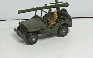 DINKY TOYS #80B ANCIEN 1/43 JEEP MILITAIRE PORTE CANON SANS BOITE NO COPY bm - Picture 1 of 6
