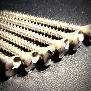 No. 8 x 1.1/2" Clutch Security Self Tapping Screw A2/304 Stainless - Picture 1 of 11