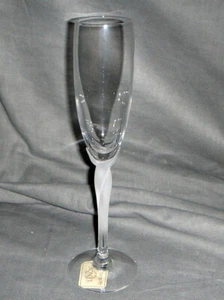 Lenox Spring Mist White Champagnerflöte - Bild 1 von 1