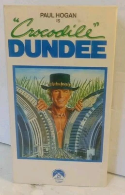 Vintage 1987 Crocodile Dundee VHS Paul Hogan Paramount Pictures - Image 1 of 4