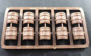 28mm Plastic Brown Barrels (x5 Large) on Sprues - Wargames Scenery & Terrain - Picture 1 of 3