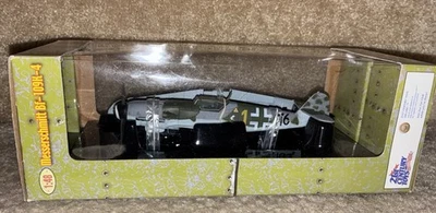 ULTIMATE SOLDIER XD MESSERSCHMITT BF-109K-4 AVIÓN ALEMÁN ESCALA 1:48 NUEVO EN CAJA #1 Foto 1 de 4