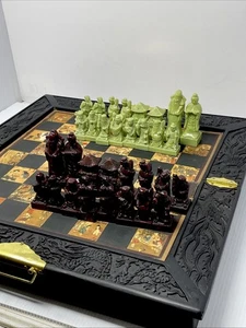 Juego de ajedrez de jade tallado a mano chino vintage estuche de madera plegable - Imagen 1 de 23