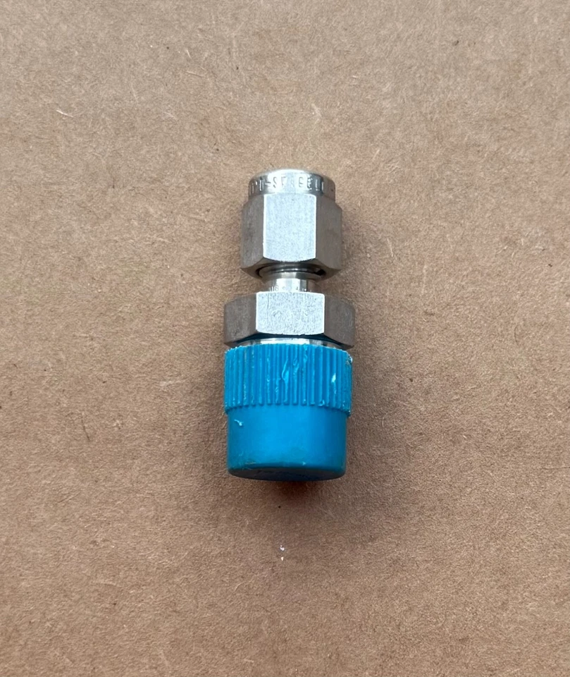 Swagelok Stainless Steel Connector Fitting,1/8" Tube x 1/4" M NPT, SS-200-1-4 - Image 1 of 1
