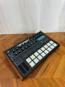 Dave Smith Instruments Tempest Synthesizer Drum Machine - Zdjęcie 1 z 15