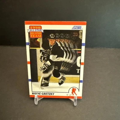 1990 Score ALL-STAR SECOND TEAM #321 Wayne Gretzky EX/NM - Image 1 of 2